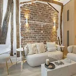 Historical Apartment In The Heart Of Paris -8